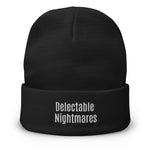 Gorro bordado con logo "Delectable Nightmares"